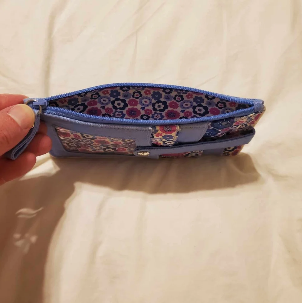 Vera Bradley Wallet - Picture 2 of 3